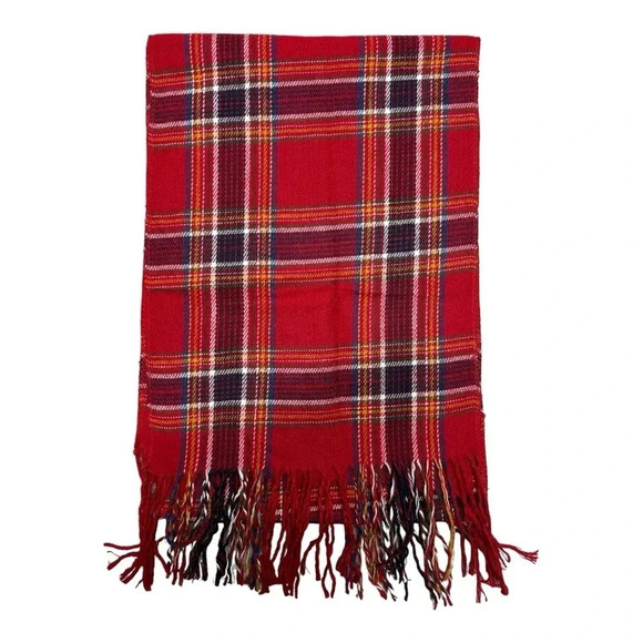 Red Plaid Scarf 🧣 - Picture 3 of 3